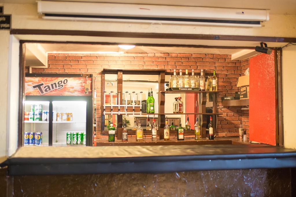 Kensal Backpackers Albergue