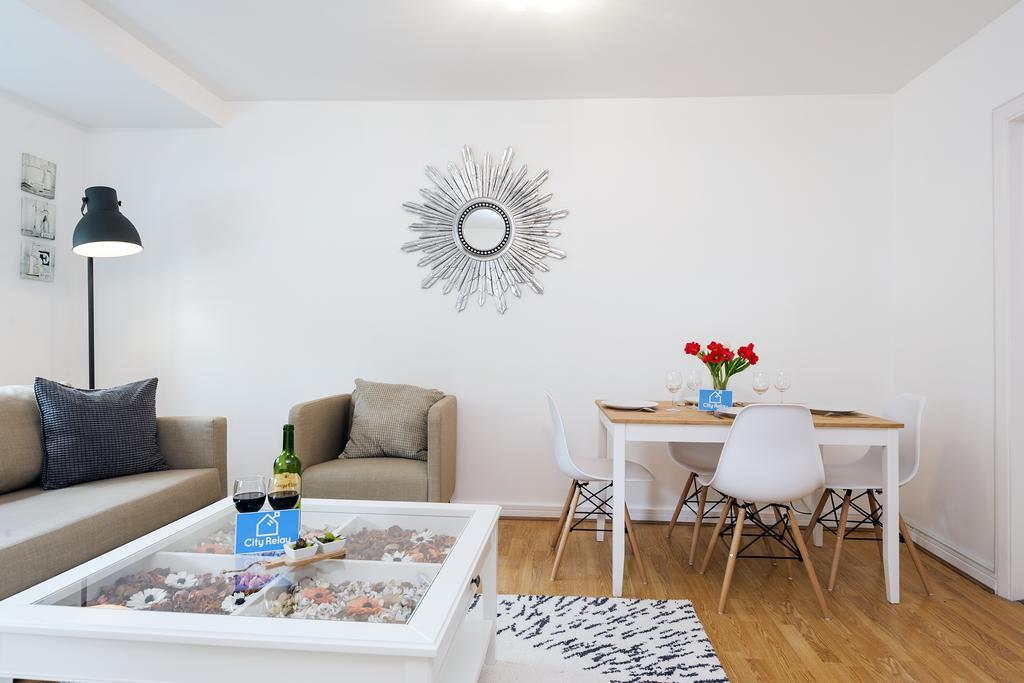 The Cromwell Road Sherborne Court Appartement *