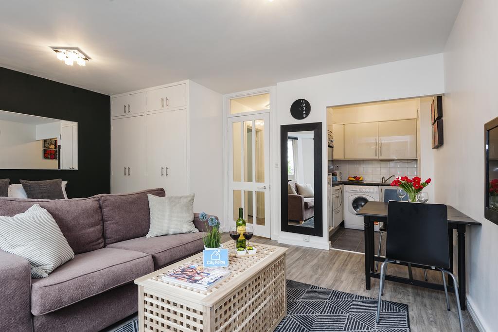 The Cromwell Road Sherborne Court Appartement *