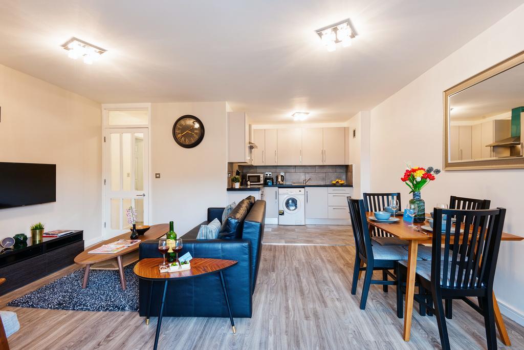 Appartement The Cromwell Road Sherborne Court *