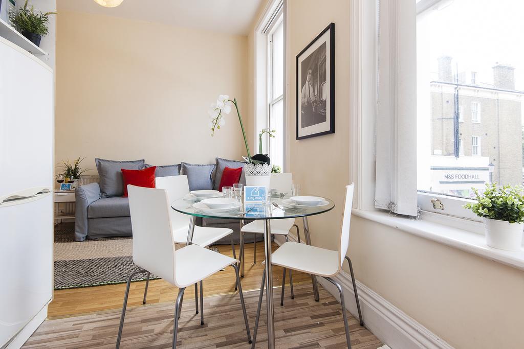 The Earls Court Townhouse Londres
