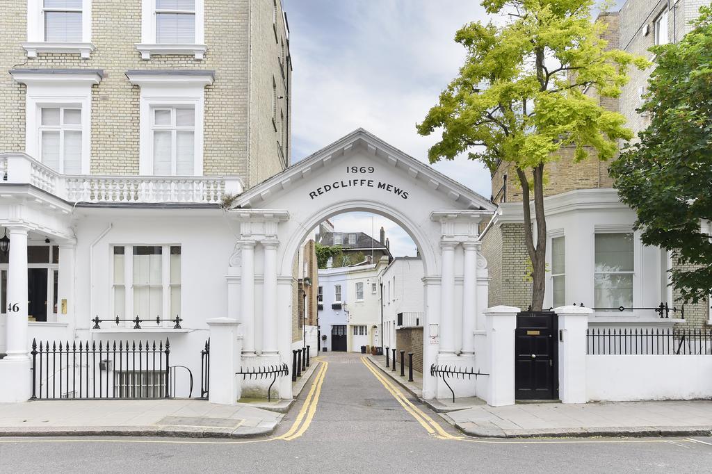 Apartment Charming Flat Near Earl's Court Station, 4 Guests London