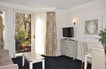 Collingham Serviced Appart hôtel 4*