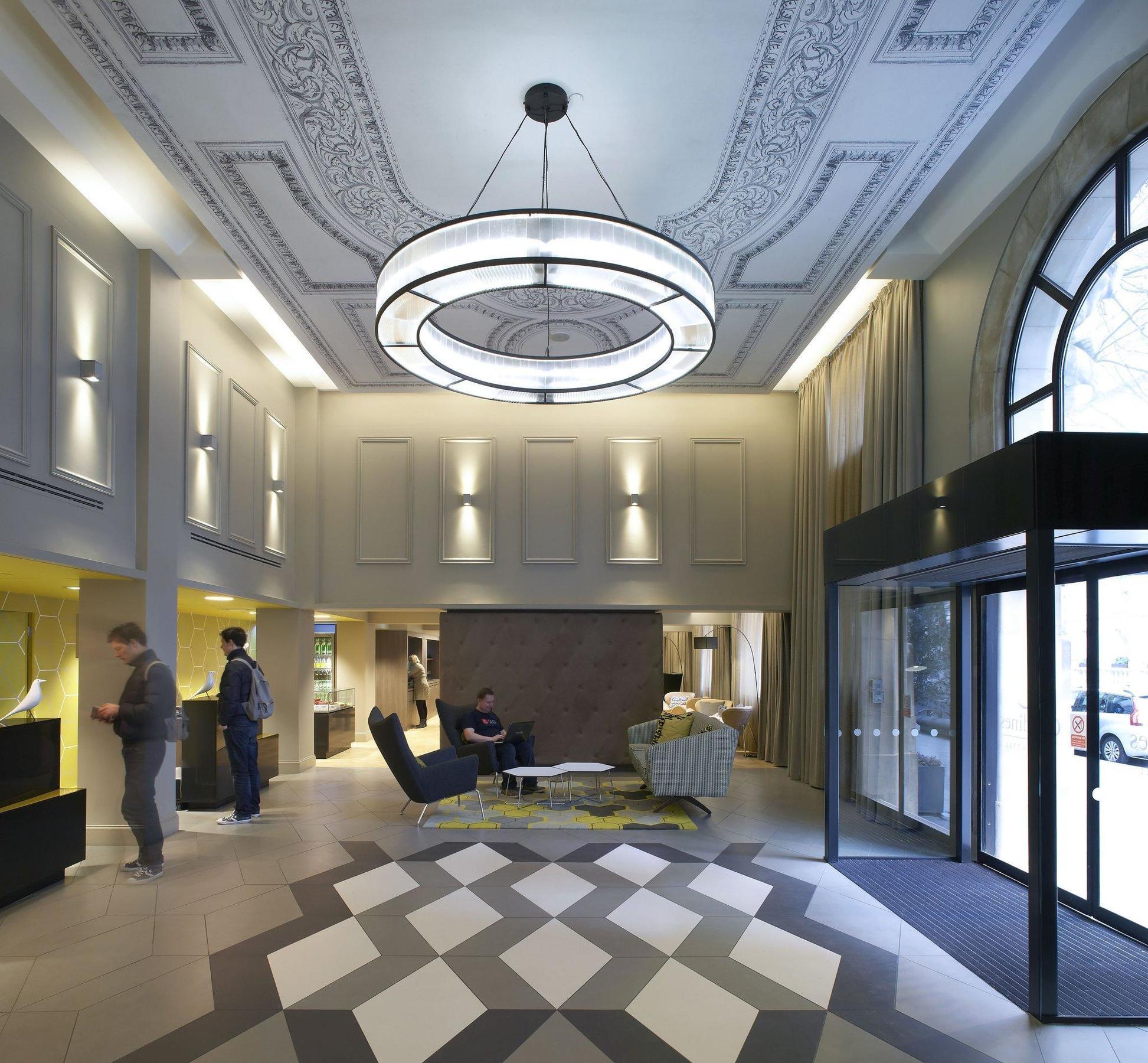Citadines Trafalgar Square Apartahotel 4*