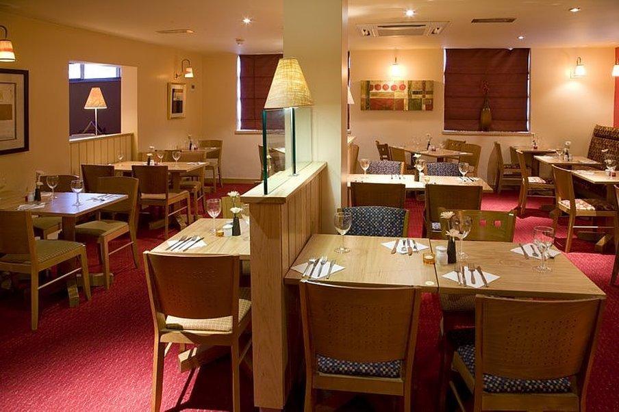 Premier Hammersmith Hotel 3*