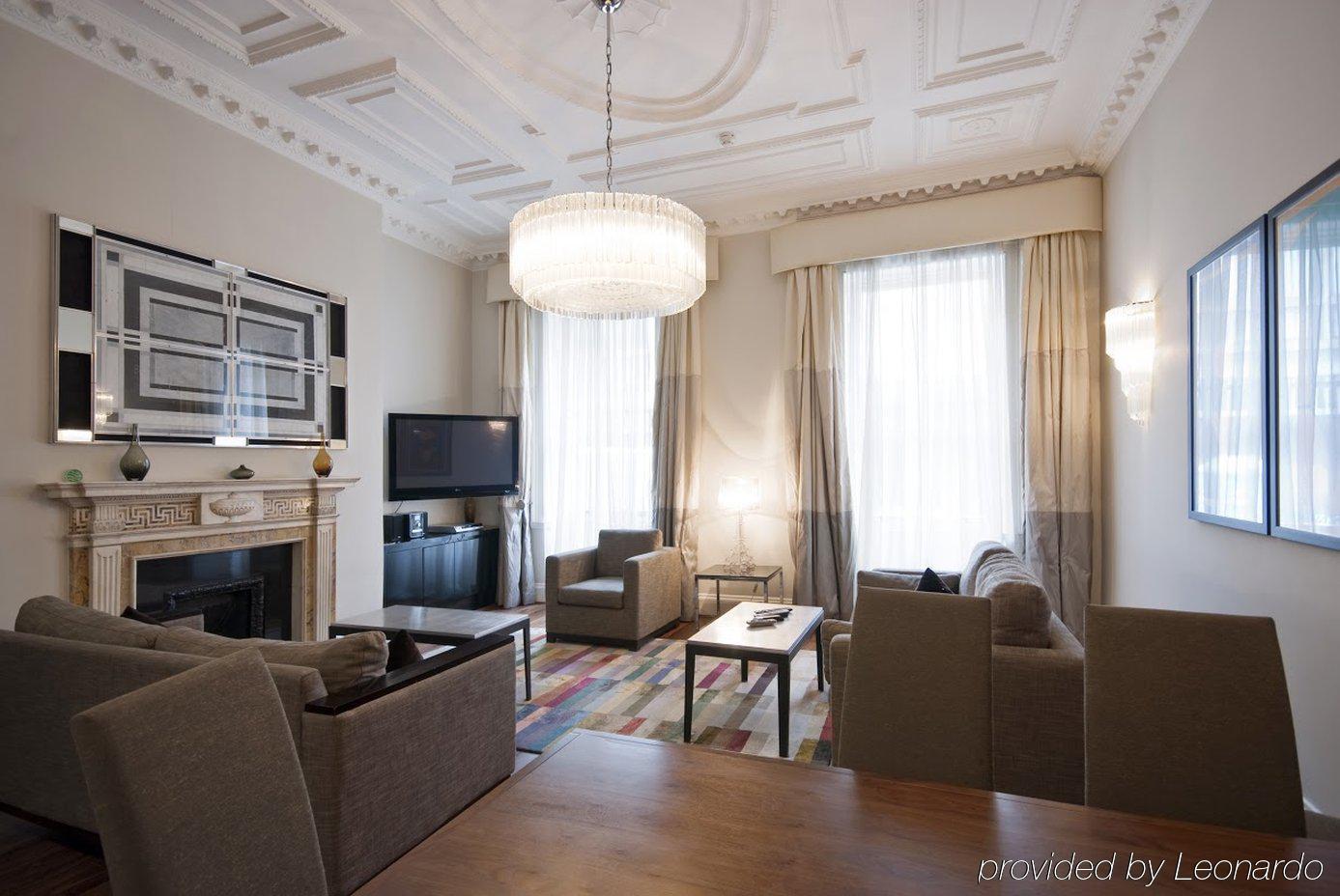 Appart hôtel 17 Hertford Street 3*