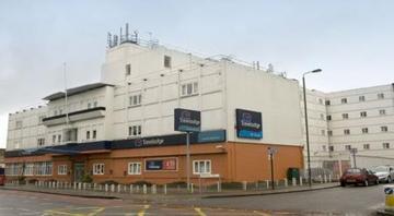 Travelodge Battersea 2* Londres