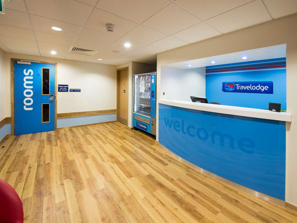 Travelodge Hackney Hotel 3*