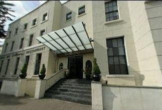 La Reserve Hotel