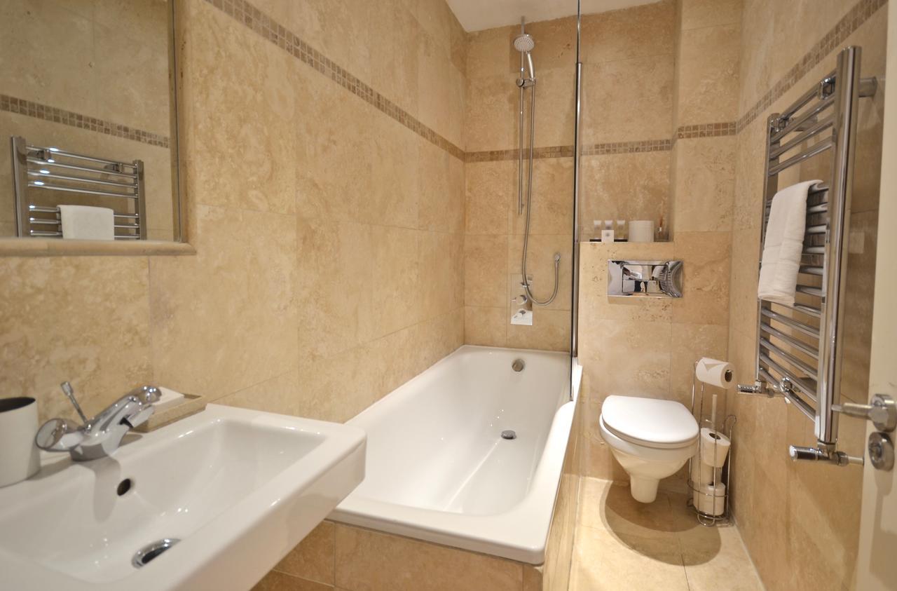 Thrive Apartments London Apartment *