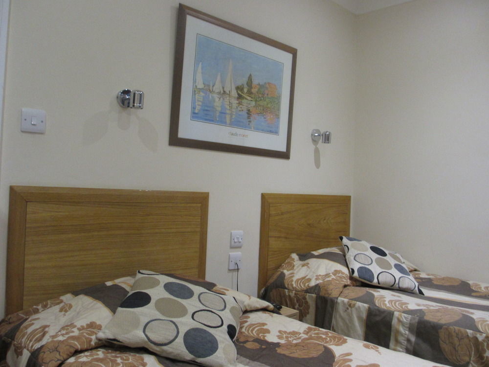 Belvedere Hotel 2*