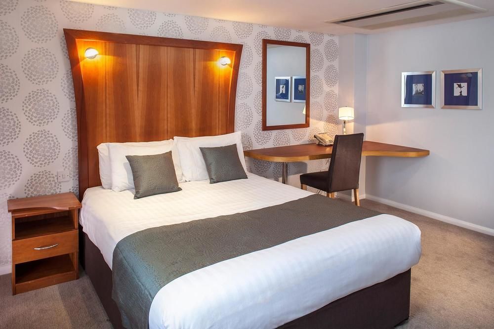 Corus Hyde Park Hotel