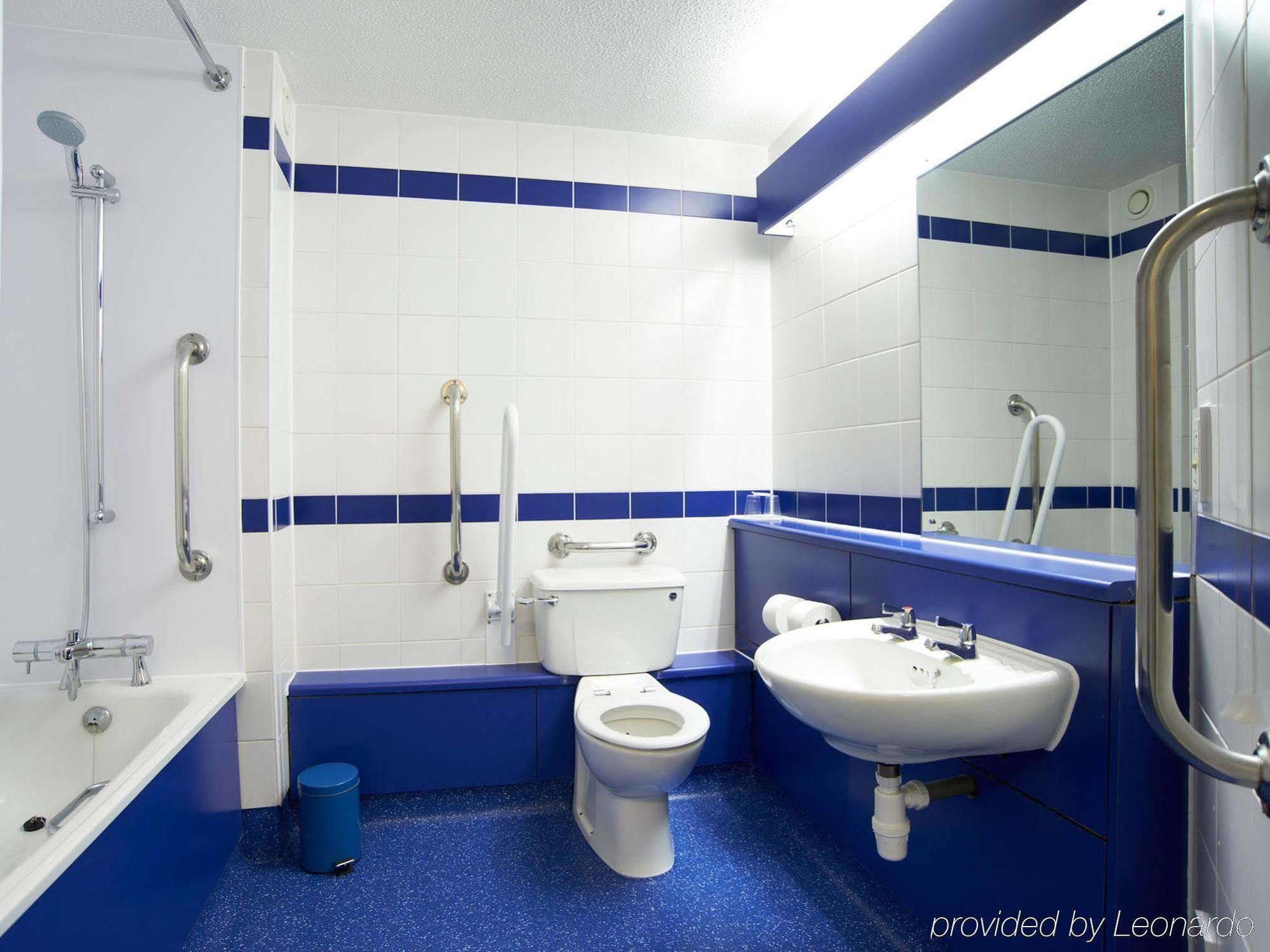 Hotel Travelodge Battersea Londres