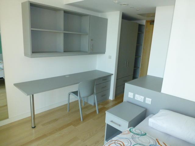 Torquay House Albergue *