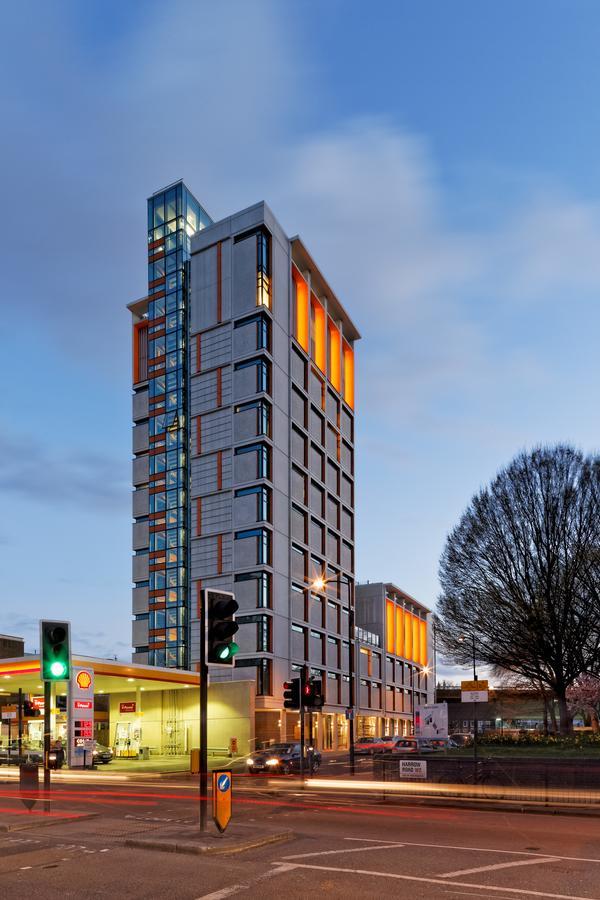 Torquay House * Londres