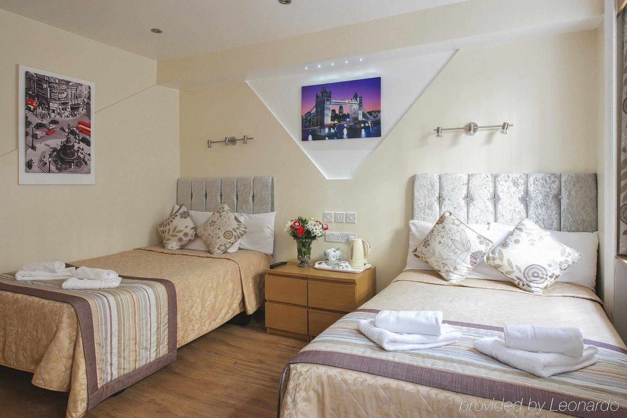 Linden House Hotel 3*