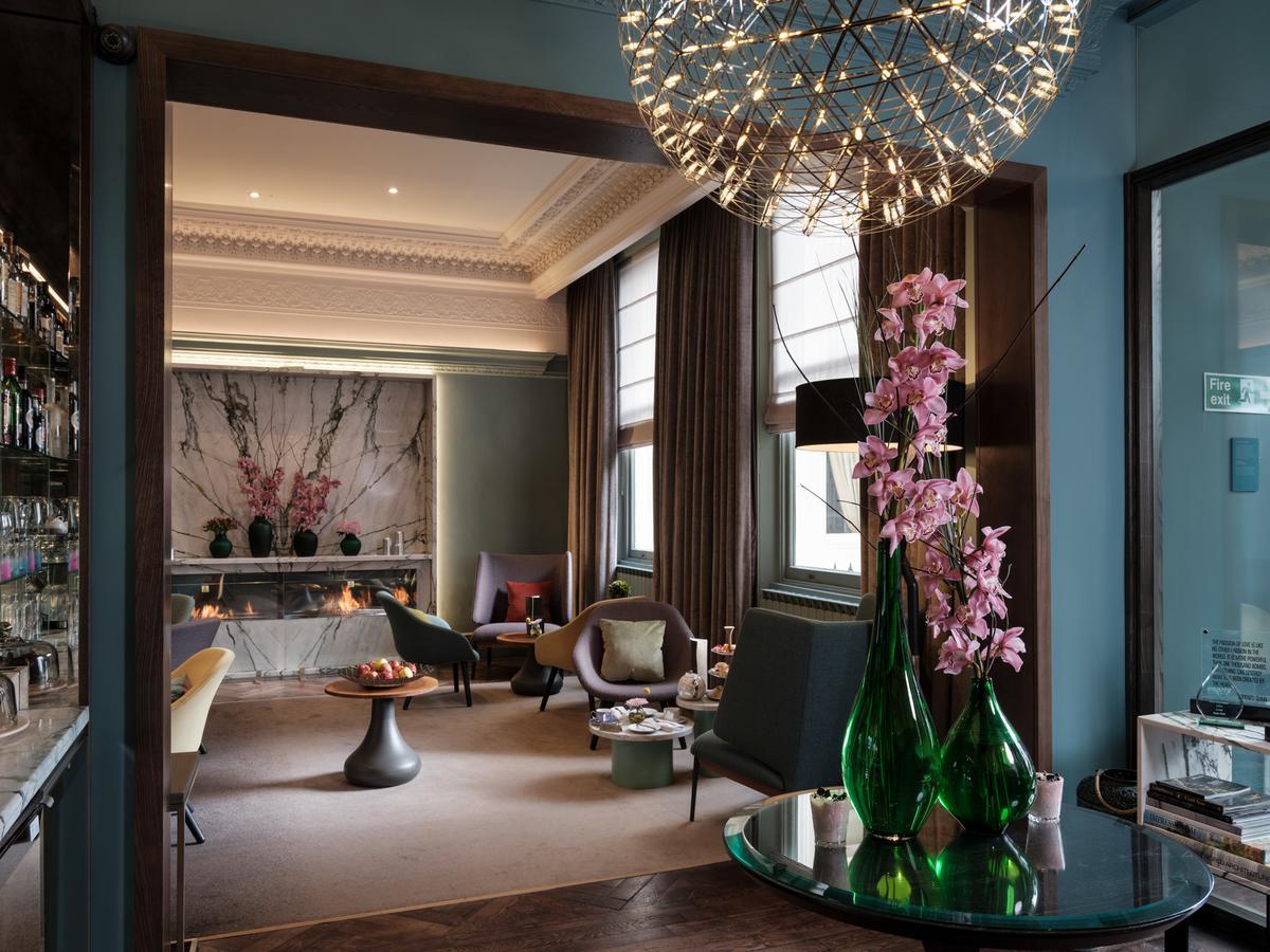 Signature Townhouse Hyde Park Hotel