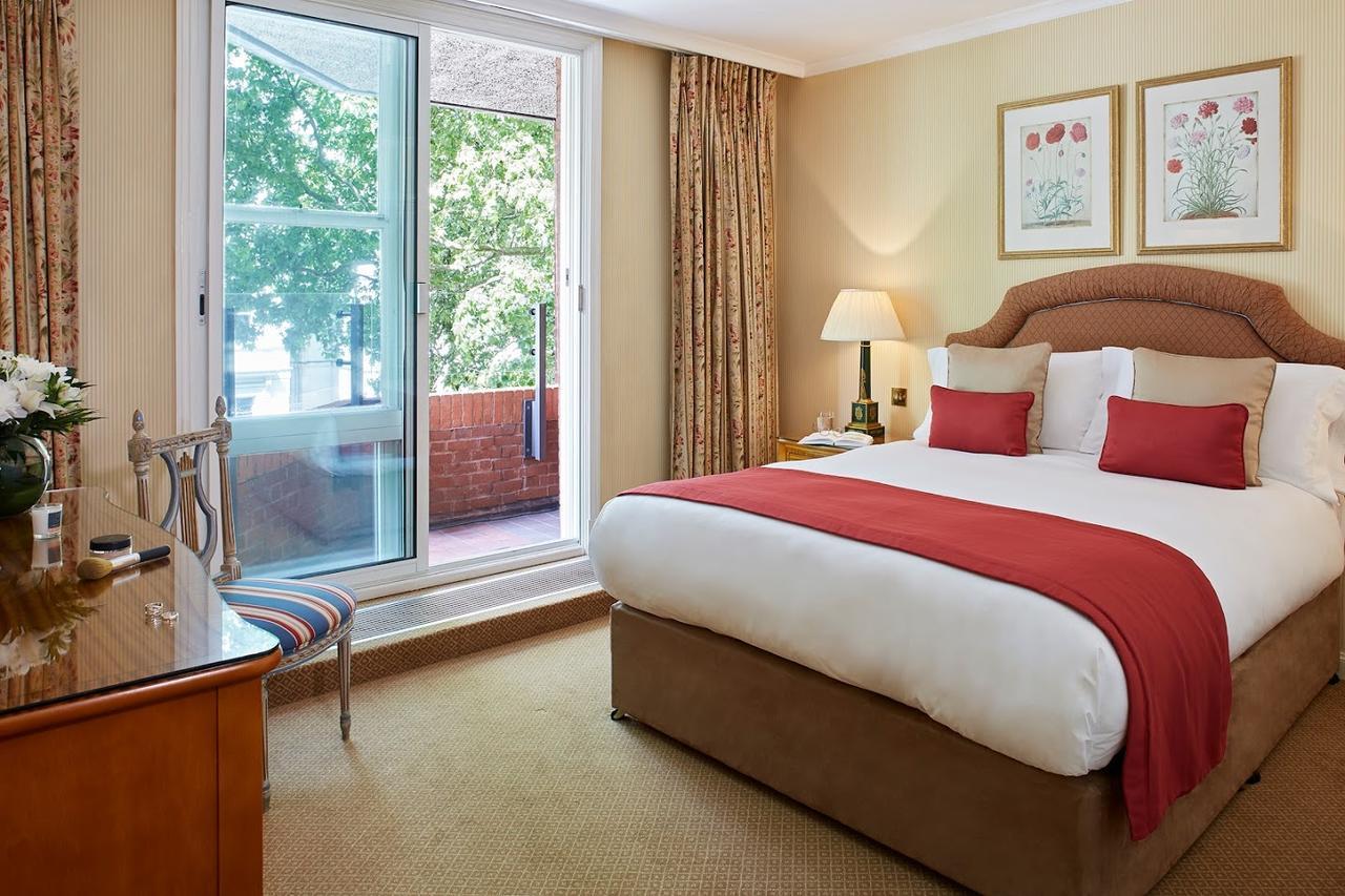 Cheval Thorney Court At Hyde Park Apartahotel