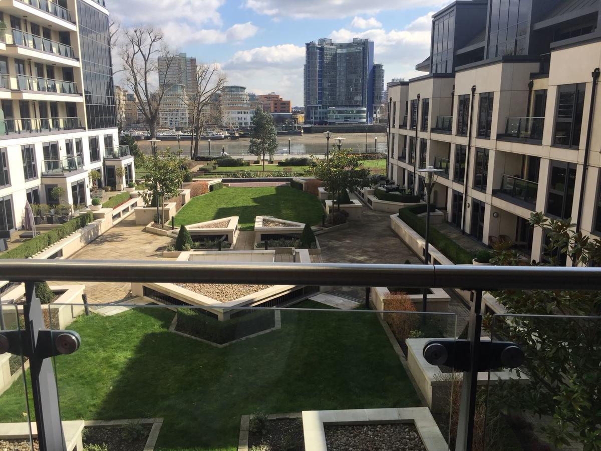 Mahogany House, Imperial Wharf * Londres