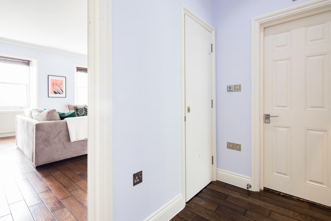 Lancaster Gate Hyde Park By Collection * Londen