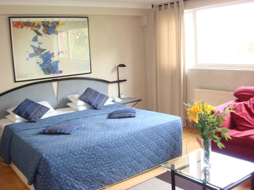La Reserve Hotel
