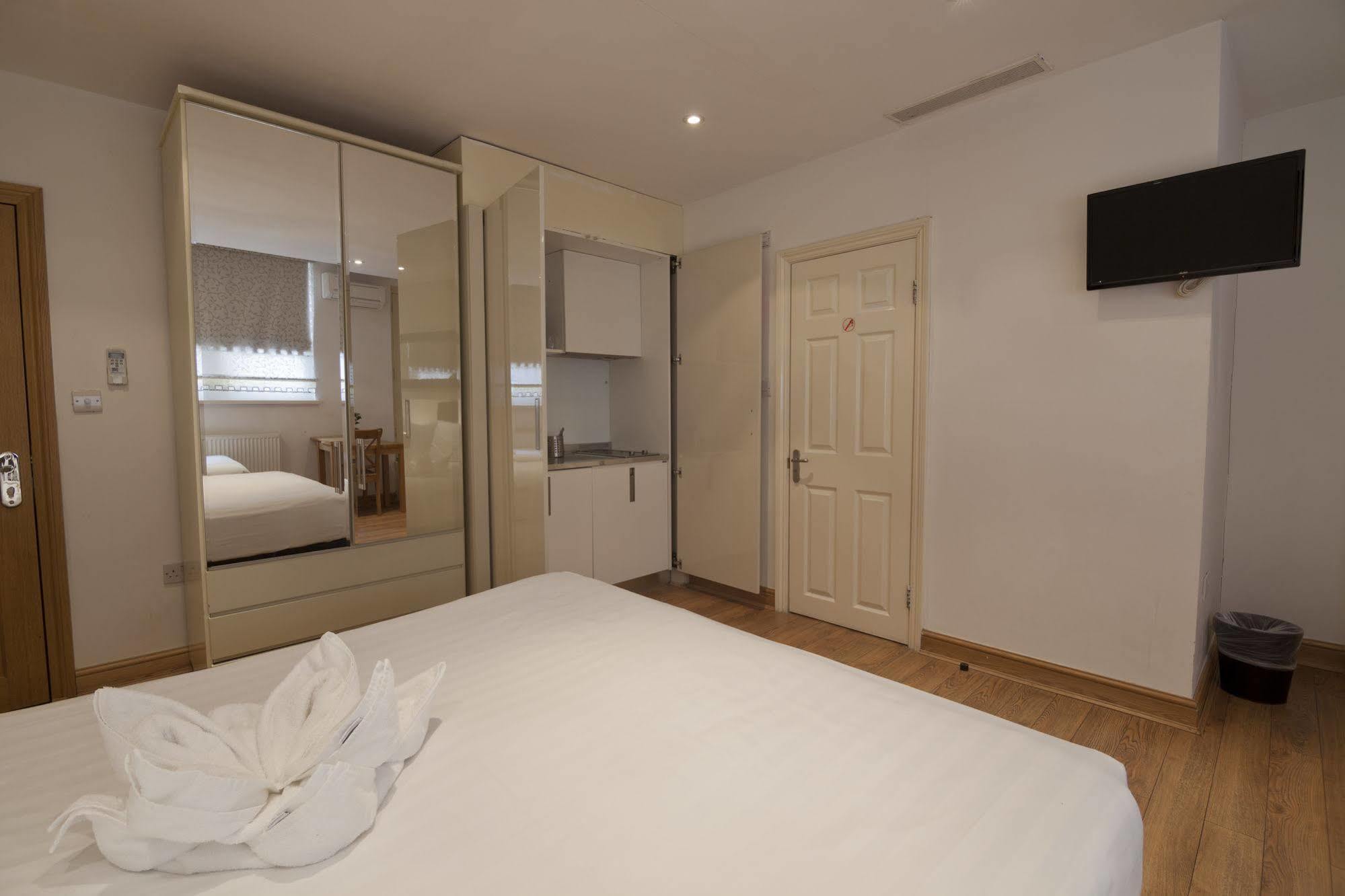 Apartahotel Nox West End Lane I 3*