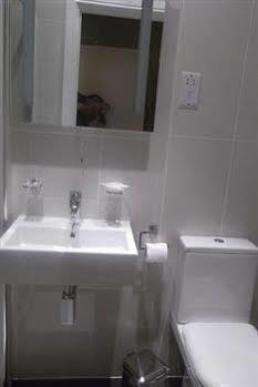 Hotel Abc Hyde Park 3*