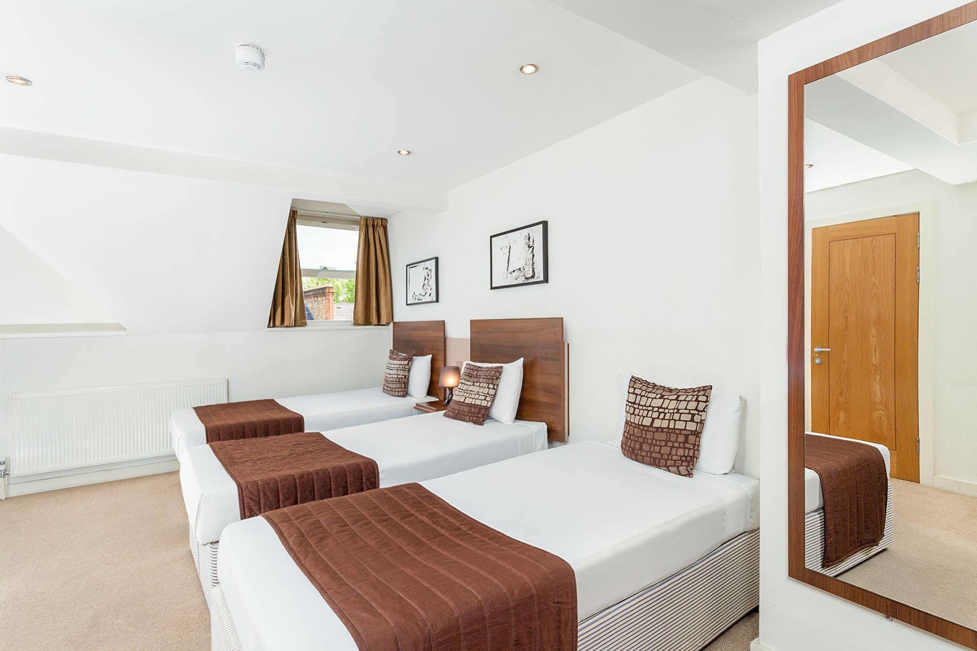 Hotel Avni Kensington 3*