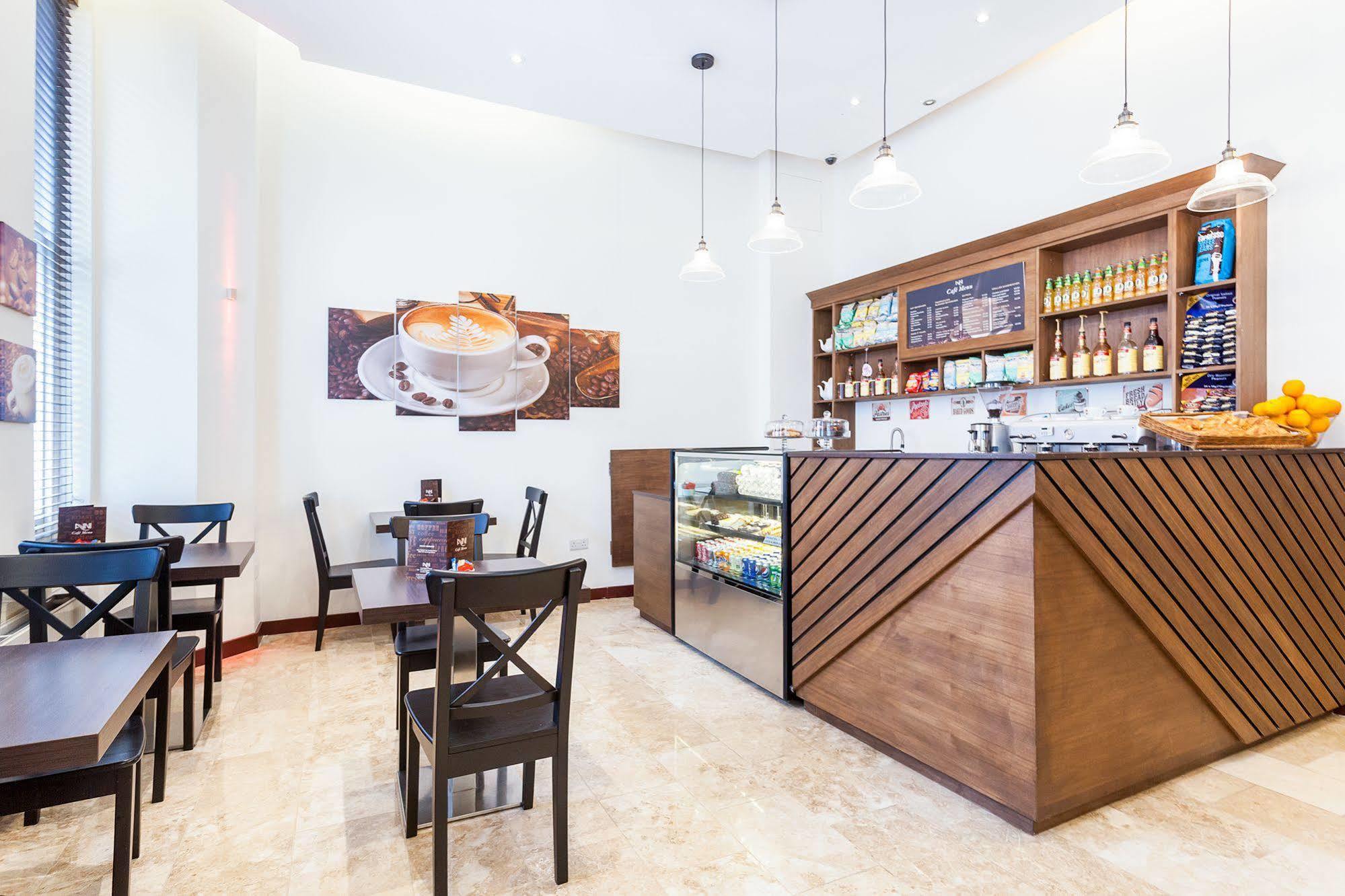 Avni Kensington Hotel