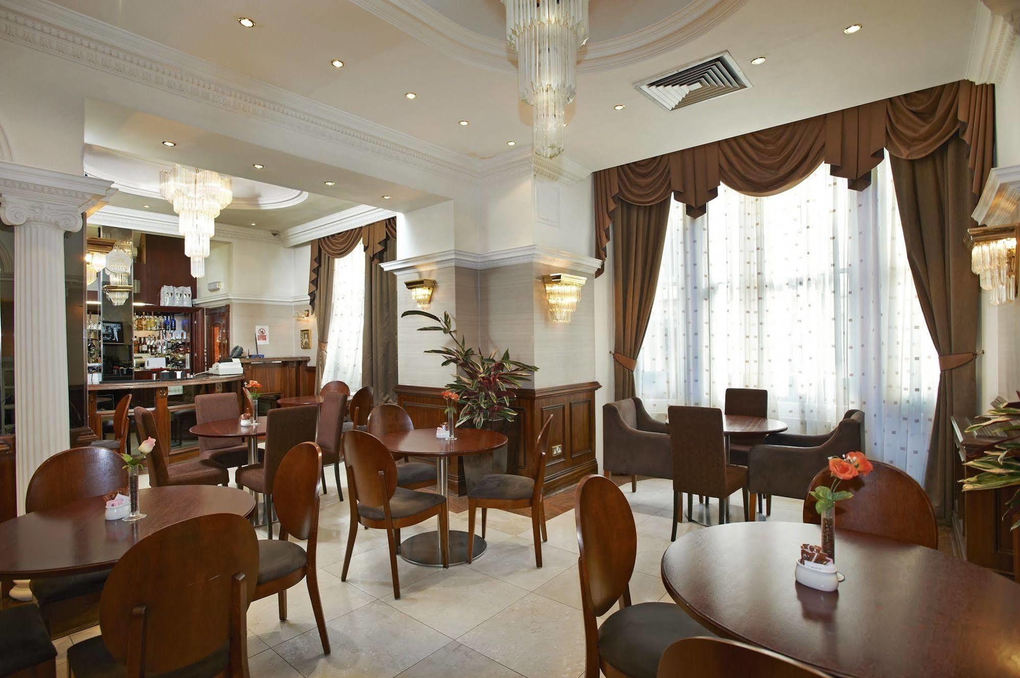 Hotel Royal Eagle