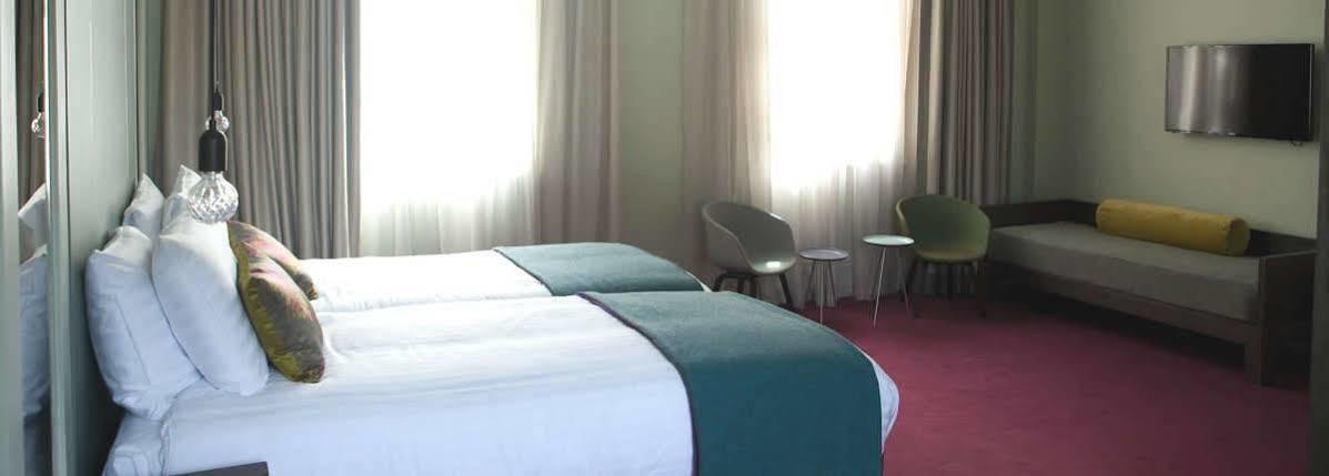 Signature Townhouse Hyde Park Hotel