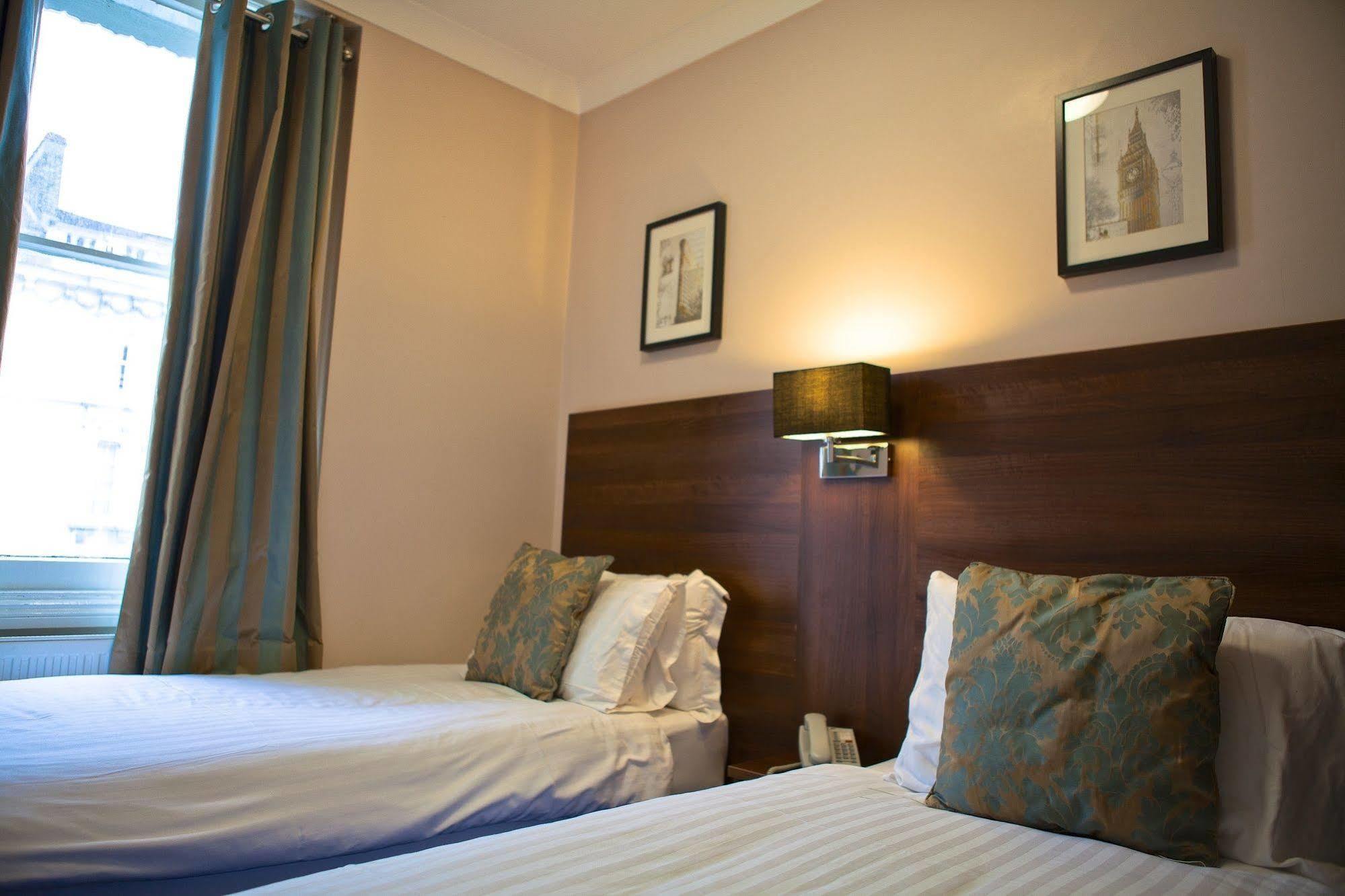 The Portico 4*