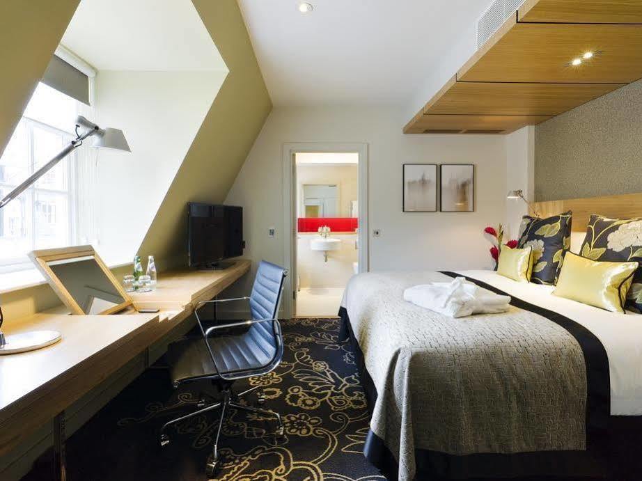 Apex Temple Court Hotel 4*