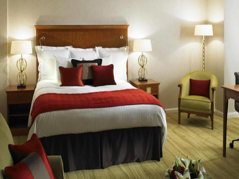 Marriott Kensington 4* London
