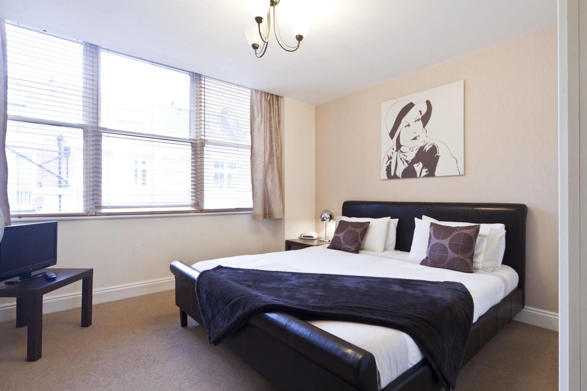 Park Lane Apartahotel 4*