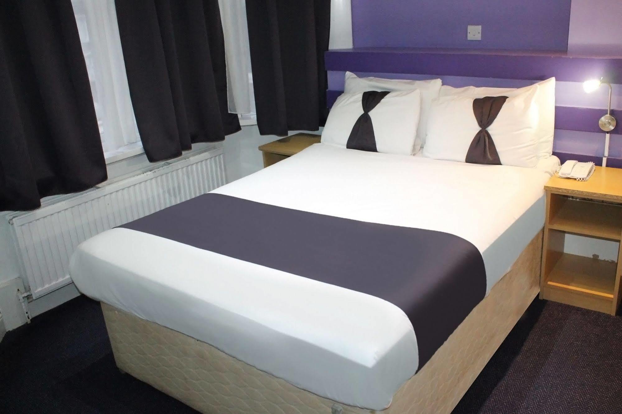 Clapham South Dudley 2* Londres