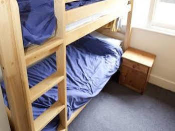 Hostel Yha St Paul's