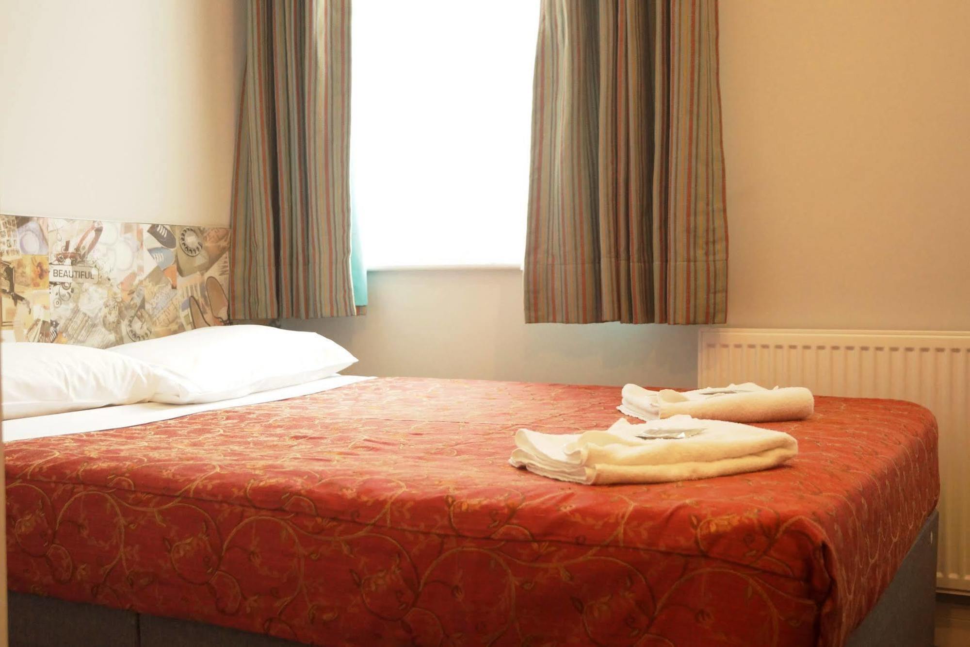 Comfotel Prpl Bed & Breakfast Londen