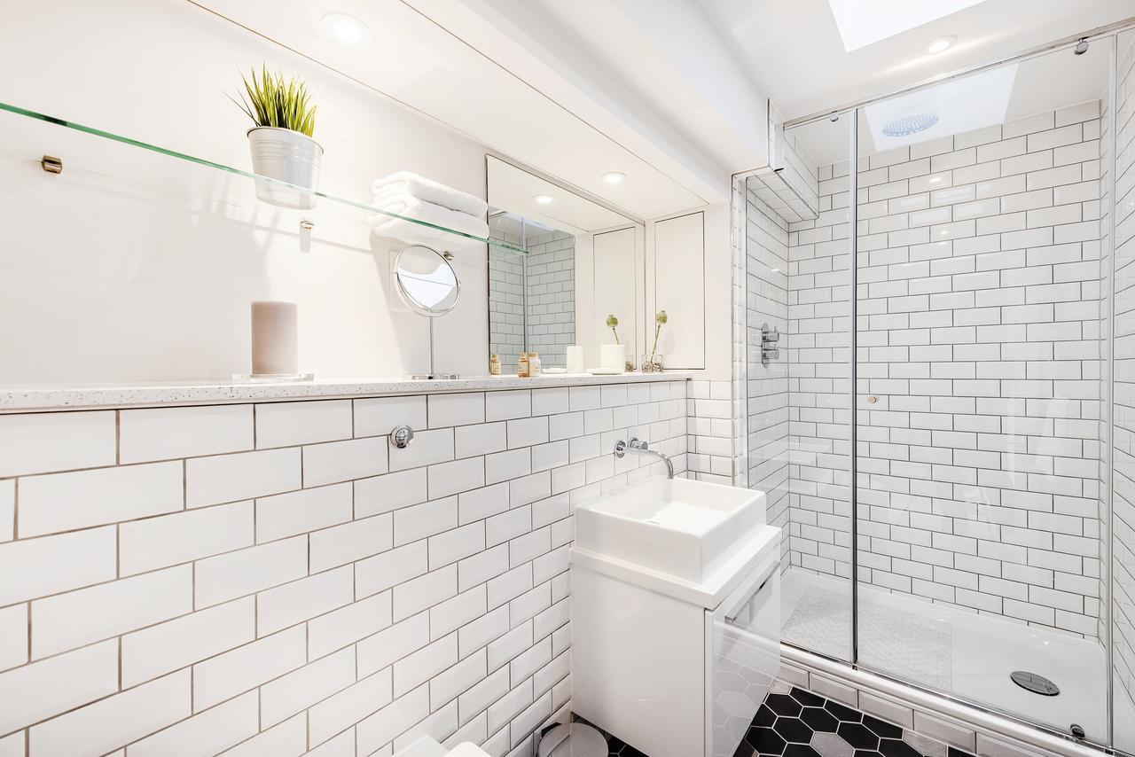 Be:piccadilly Circus Apartment