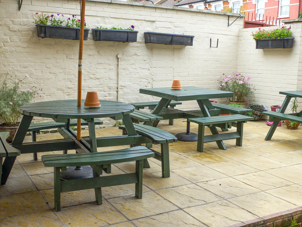 Inn Beaconsfield 2*