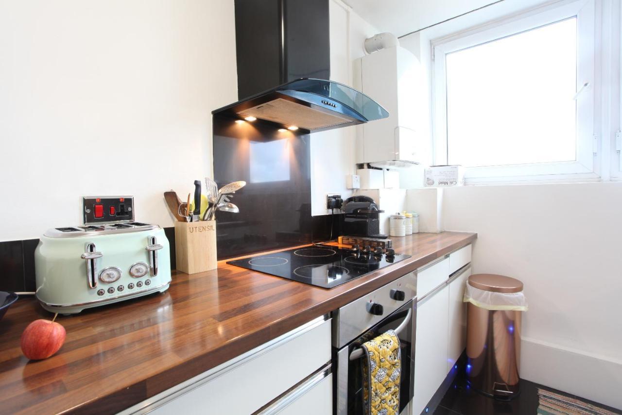 Chelsea Off Kings Road One Bedroom With Balcony Londres