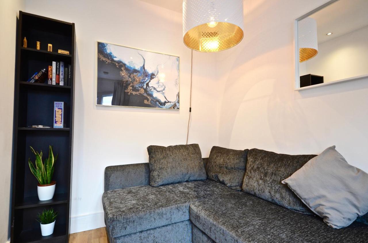 Thrive Apartments London Apartment