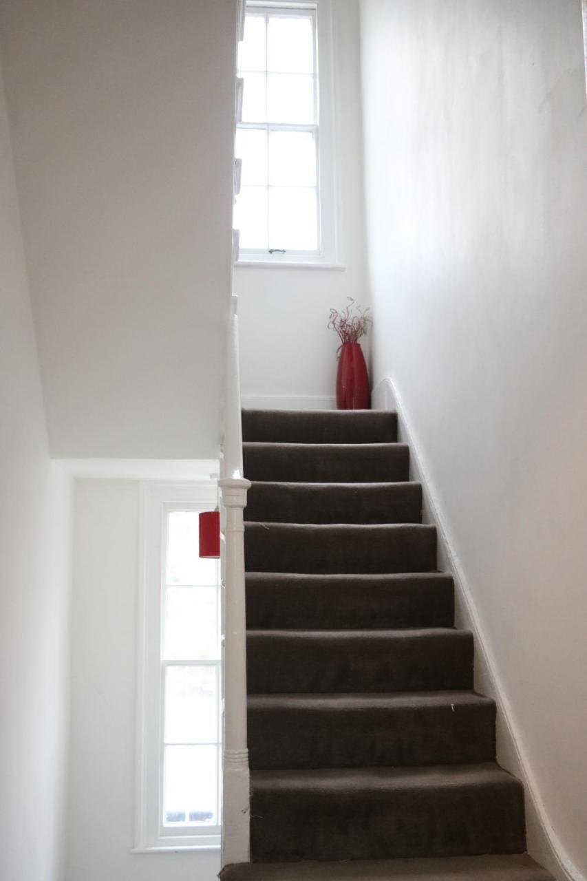 Victoria Style Flat Near Victoria Station *