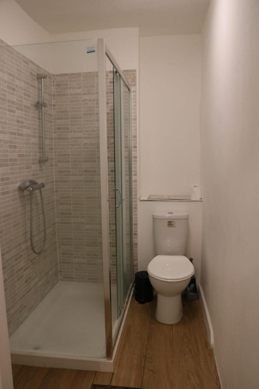 Homestay Victoria Style Flat Near Victoria Station London