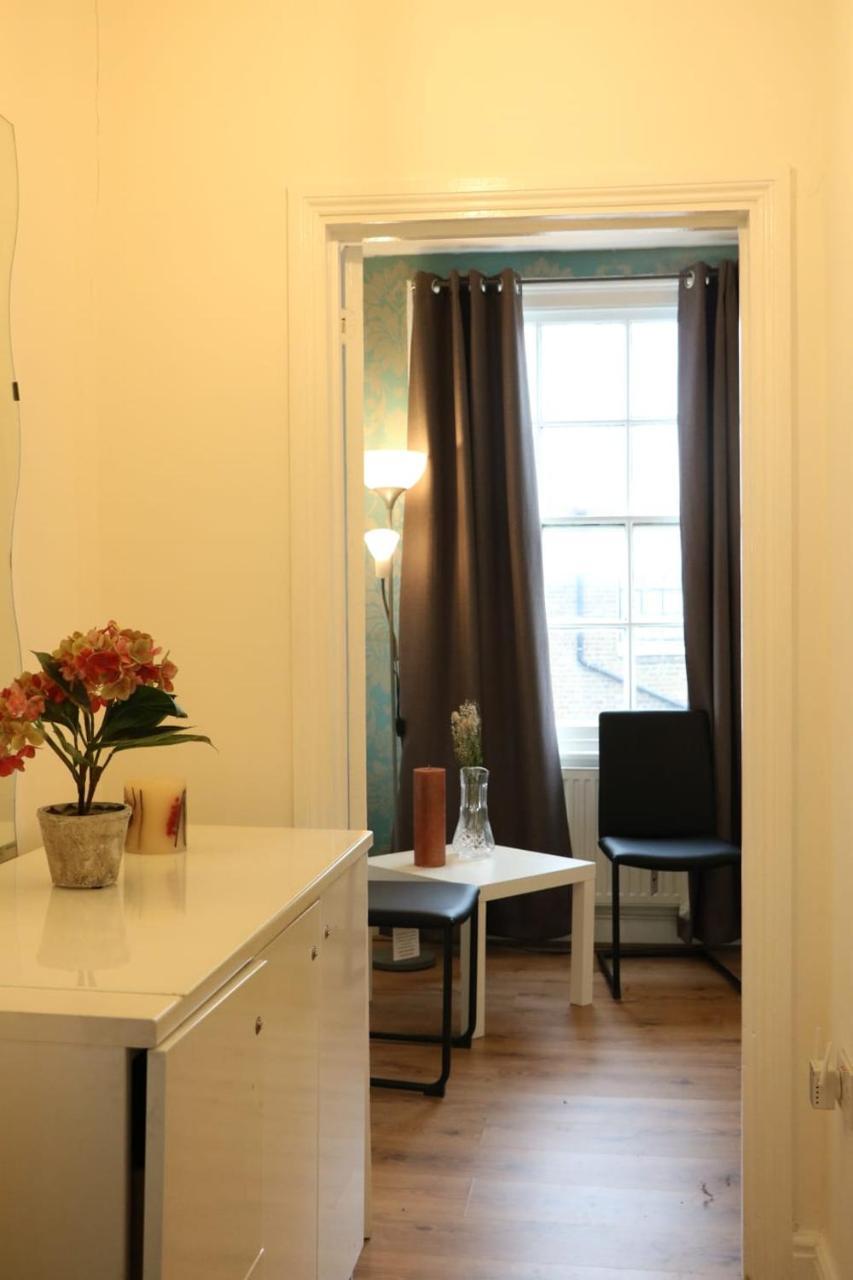 Victoria Style Flat Near Victoria Station *