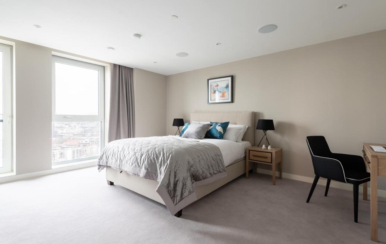 Skyline View Cb Platinum Penthouses Next To Eye Appartement Londres