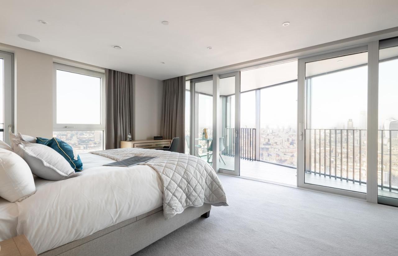 Skyline View Cb Platinum Penthouses Next To Eye *