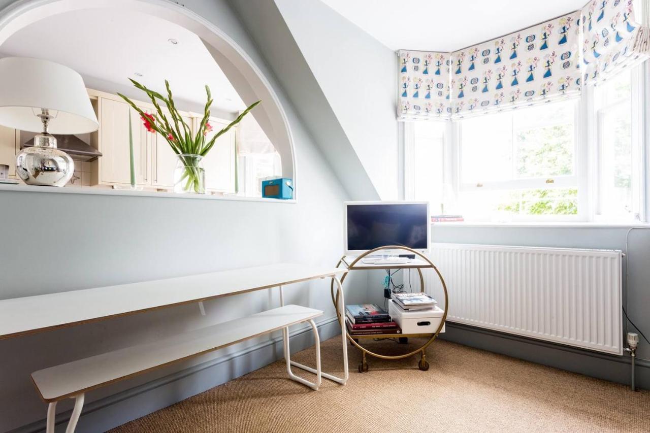 Delightful 1 Bed In Shepherd's Bush * Londen