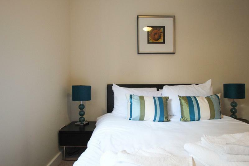 One Bed Serviced Near Millenium Bridge Londres
