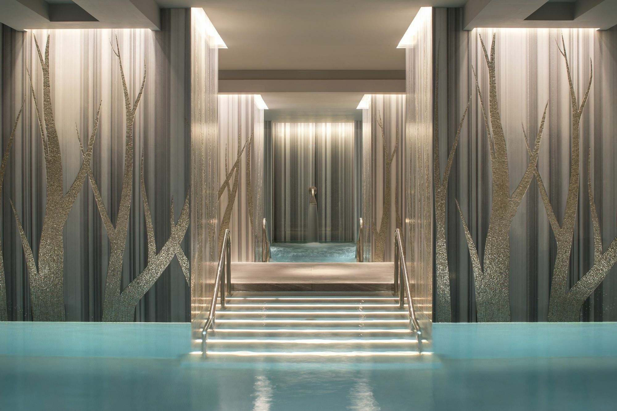 Hotel Four Seasons At Tower Bridge 5*